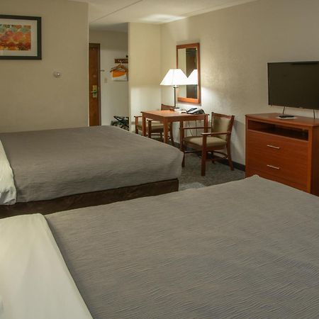 Quality Inn Stadium Area Green Bay Dış mekan fotoğraf