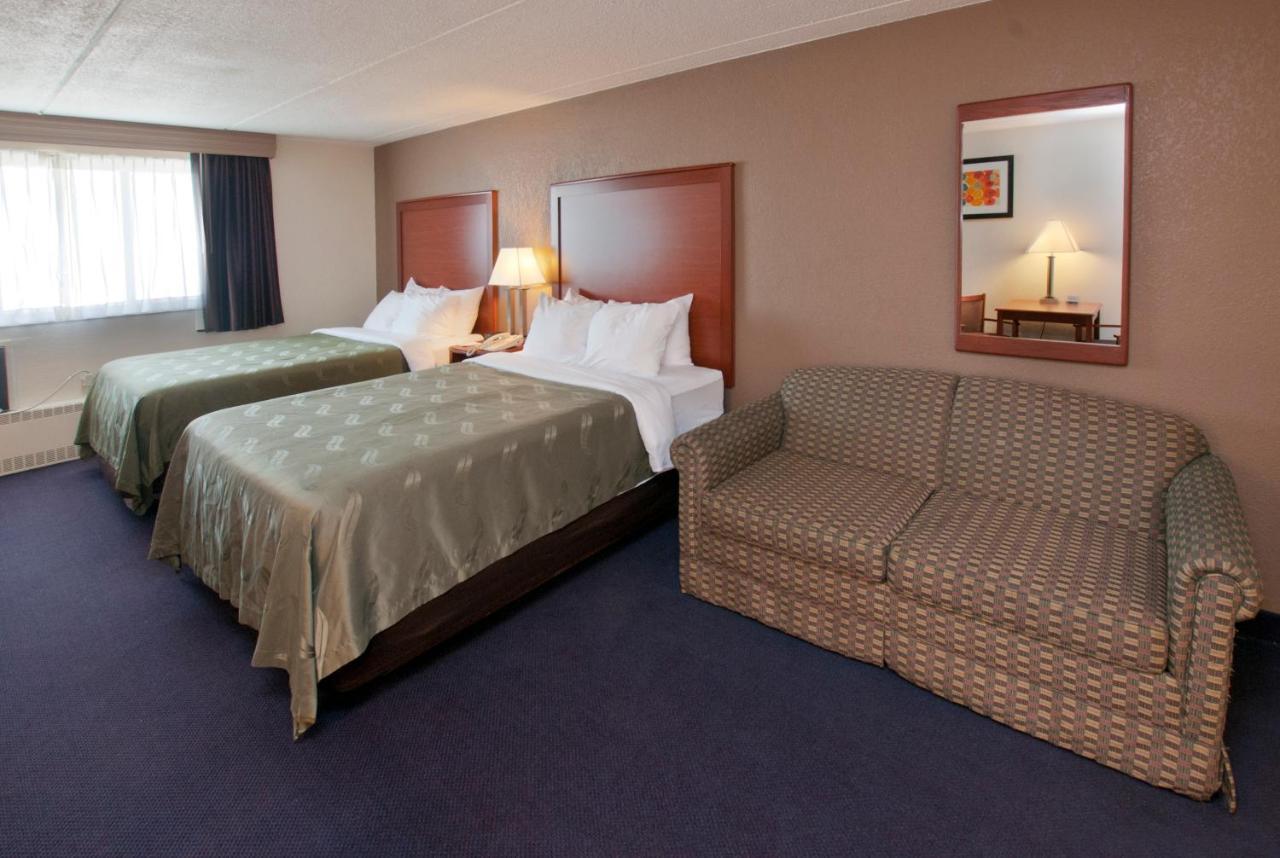 Quality Inn Stadium Area Green Bay Dış mekan fotoğraf