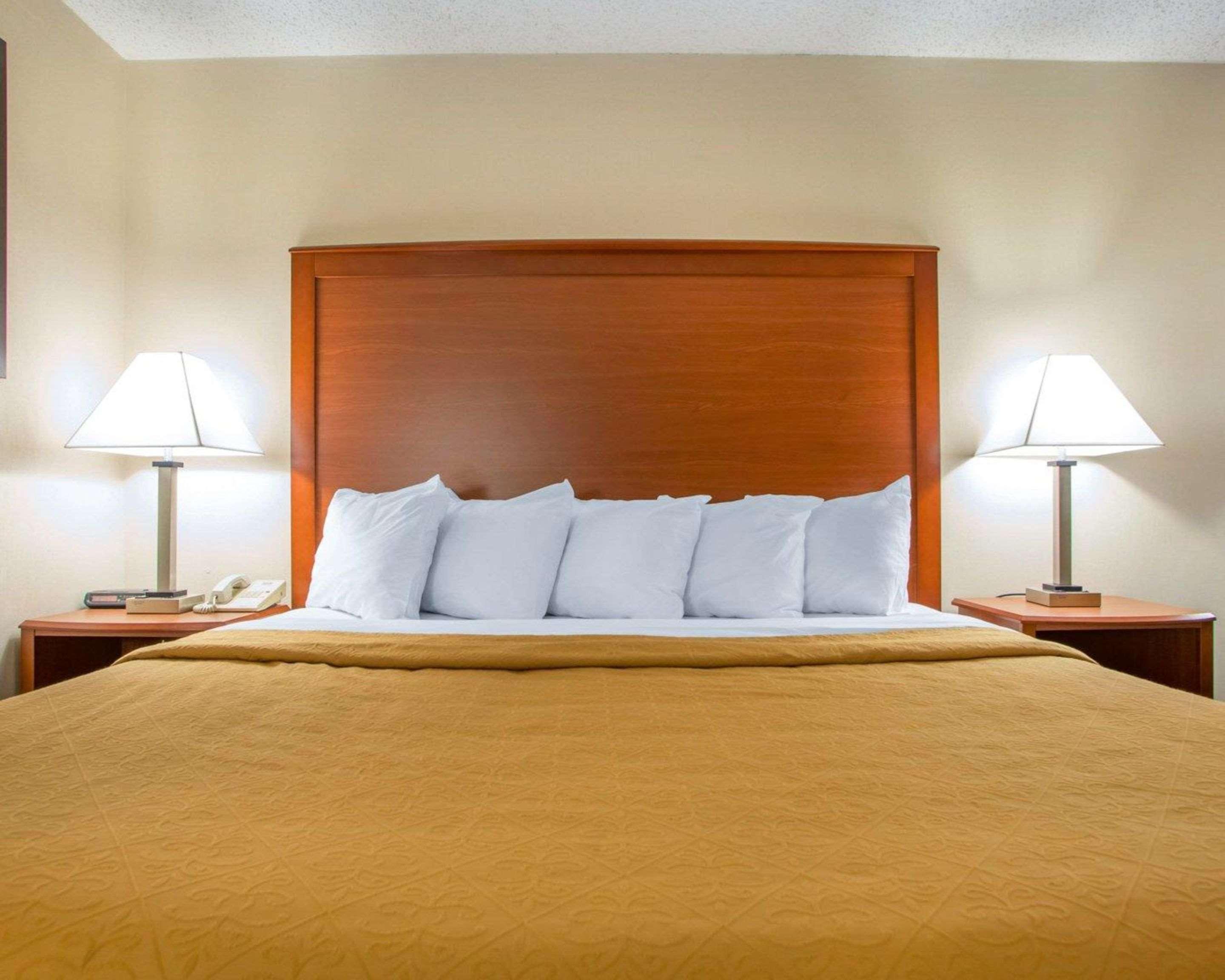 Quality Inn Stadium Area Green Bay Dış mekan fotoğraf