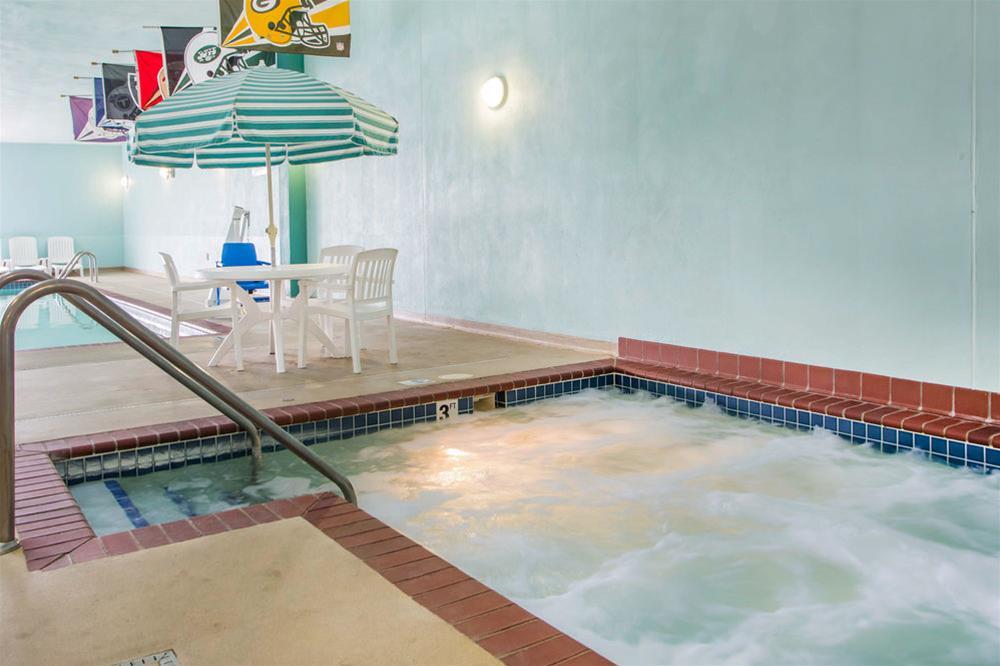 Quality Inn Stadium Area Green Bay Dış mekan fotoğraf