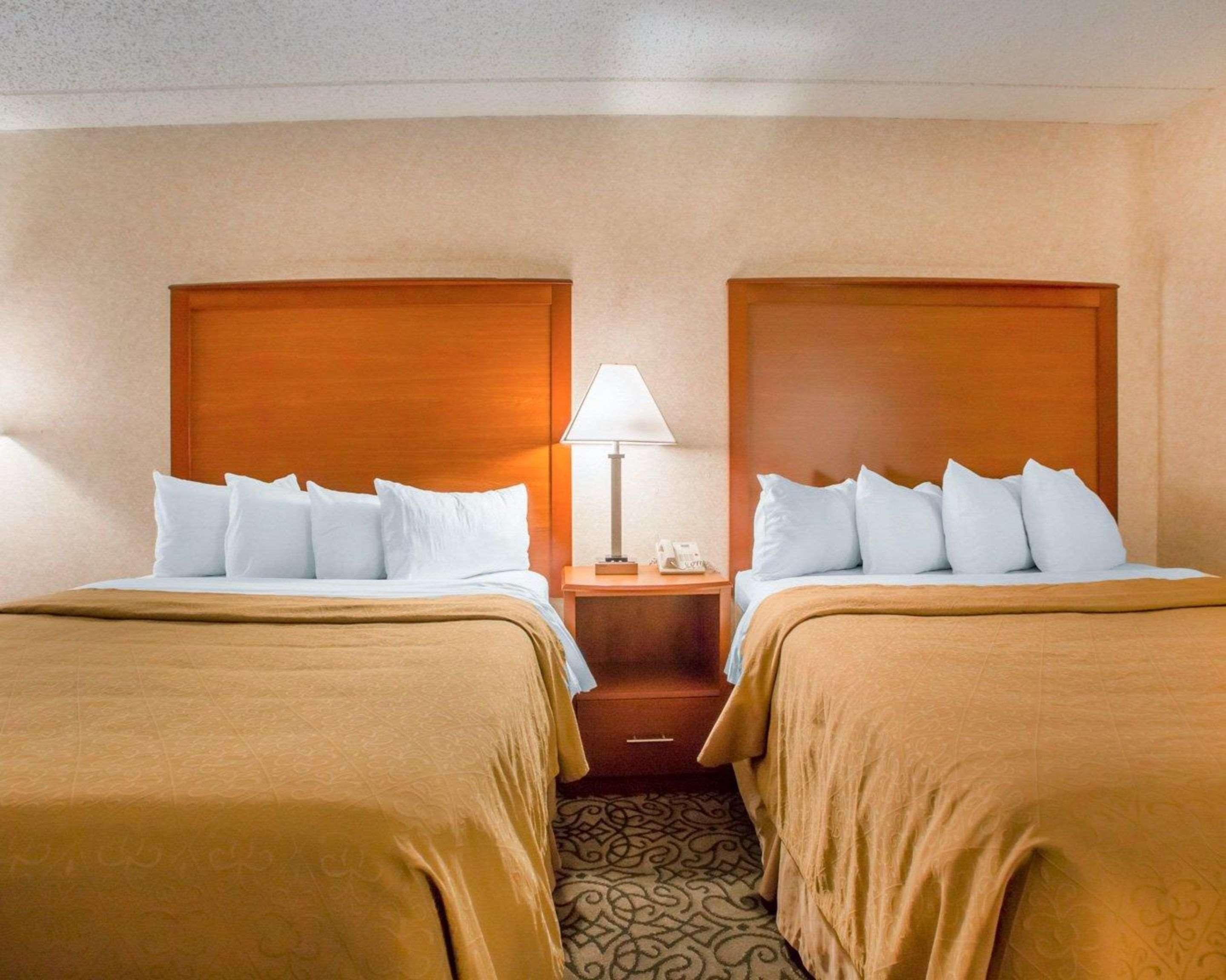 Quality Inn Stadium Area Green Bay Dış mekan fotoğraf