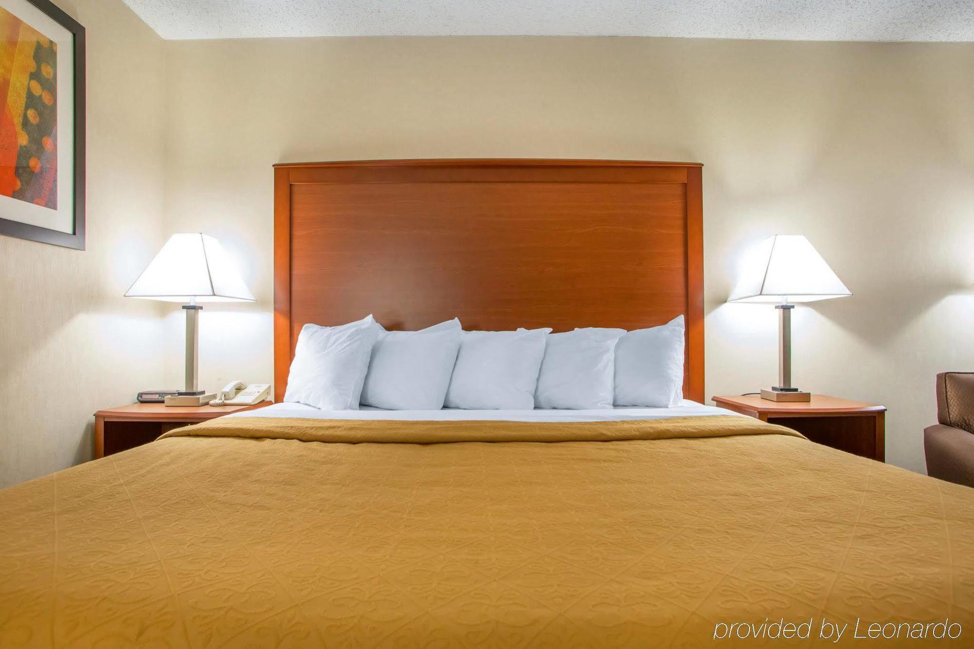 Quality Inn Stadium Area Green Bay Dış mekan fotoğraf